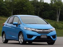 Honda    2014 Fit/Jazz (18 )